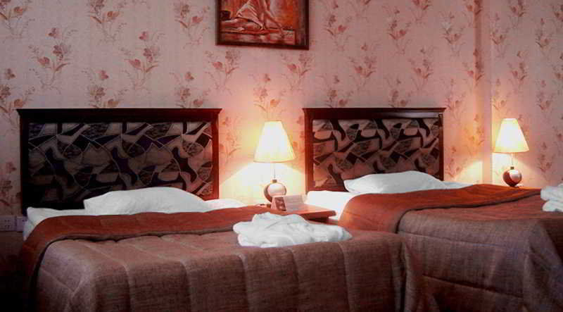 Golden Dragon Hotel Bisjkek Eksteriør billede